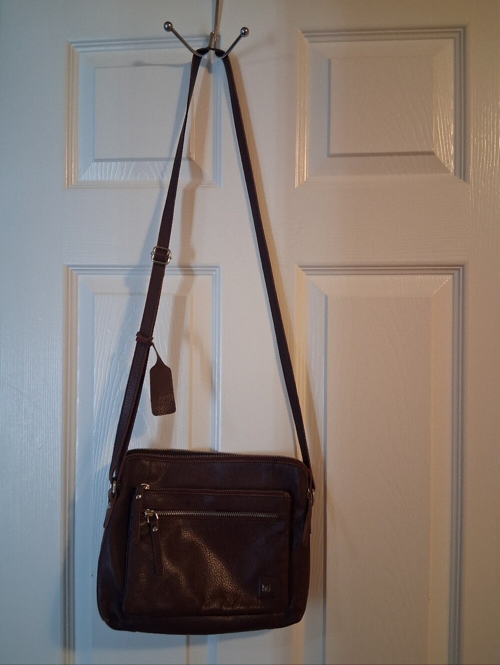 Wise Owl Leather Crossbody Bag - Picture 3 of 8